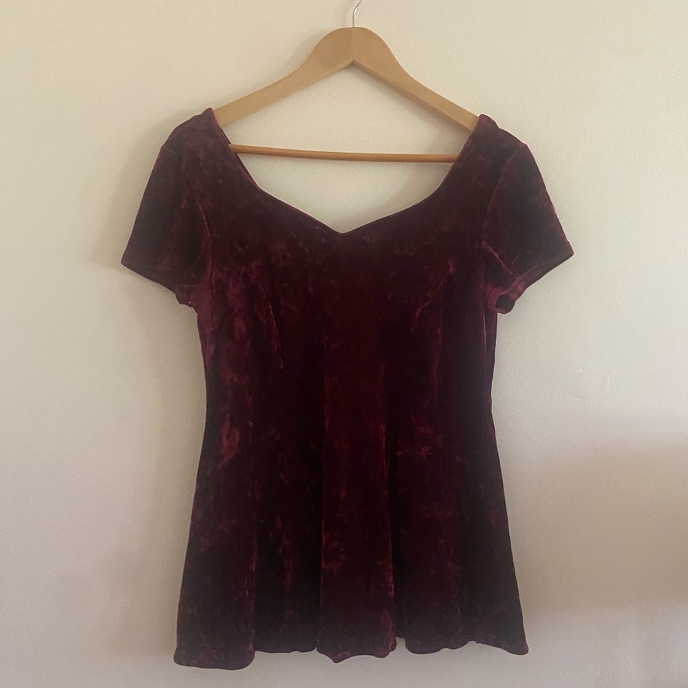 Velvet Gothic Short Sleeve Blouse Top with Sweetheart Neckline